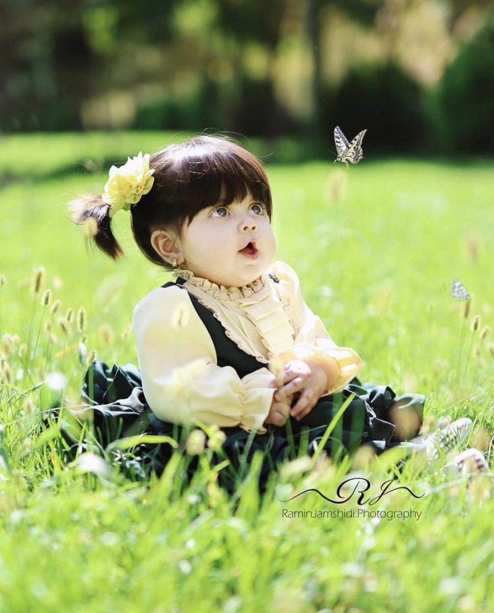 في لحظة فرح ننسى أيامنا الثقيلة..  الحمدلله على بساطة قلوبنا.                          ✨❤✨