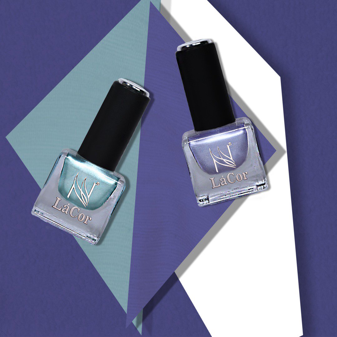 nelf_usa's tweet photo. Drippin' in blue hues. Nail your look with these beauties in Metallic Chrome.
#nelfcosmetics #MakeupAddict #COSMETICS #nlfecosmetics #nailpolish #nelfnailpolish #mettalic #color #Lovenelf https://t.co/tFVYePL0e0