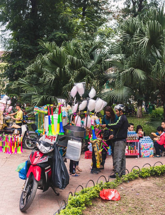 GoldfasanB's tweet photo. Bilderstrecke // Ein Spaziergang durch die Altstadt von Hanoi https://t.co/HPqOn03sOF

#germanblogger #fashionblogger_de #blogger_de https://t.co/cnqGtEcVRd