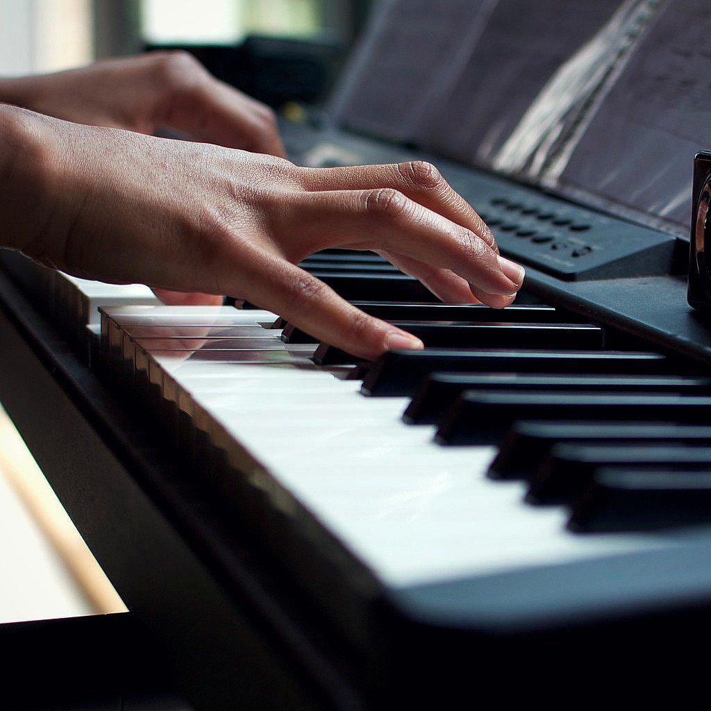 Joshua Goodchild is a young singer songwriter who already has recordings under his belt at just 14.  If you've never heard him before he's definately worth checking out! 🎹🕟Sunday at 4:30PM - 6:30PM🕡🎹