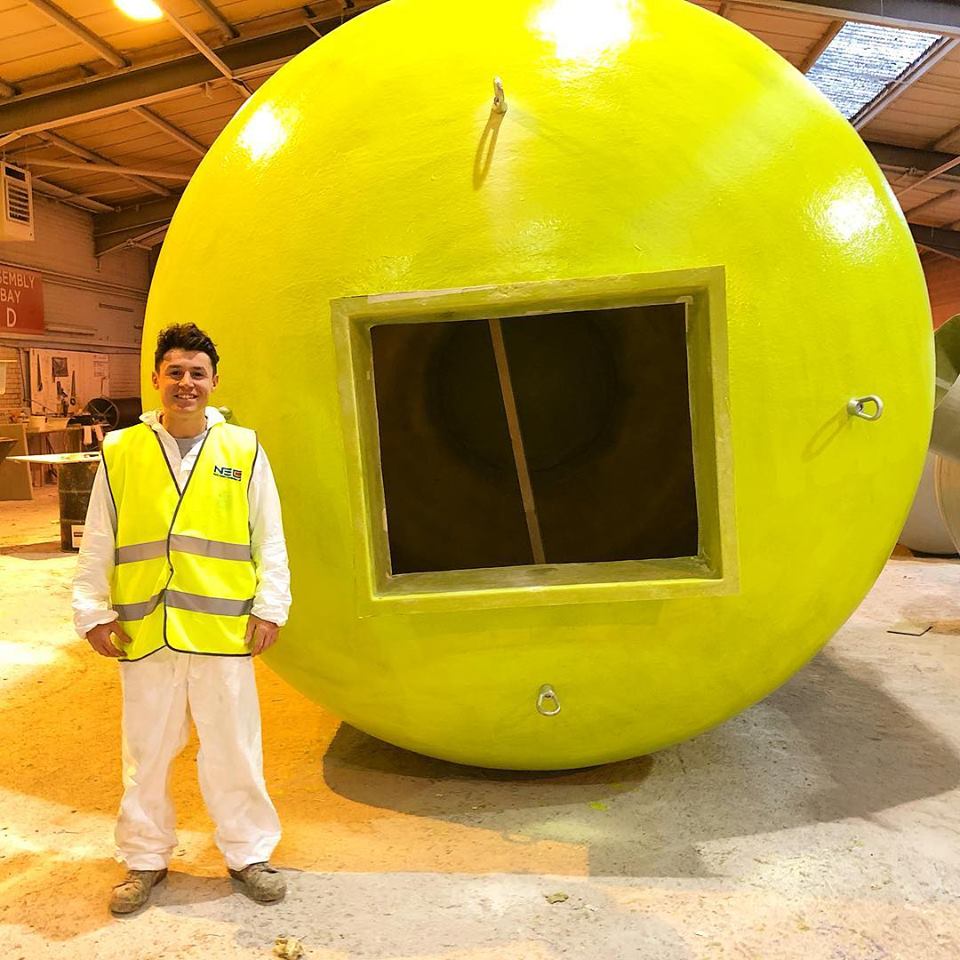 Another delivery this morning for a large chamber. Bright colours attract attention!

Spot our Team leader!

#holdingtank #teamnec #construction #glassfibre #bare #chamber #barechamber #lime #green #bright #large #verticalchamber #hivis #hivisibility #team #teamleader #tanks