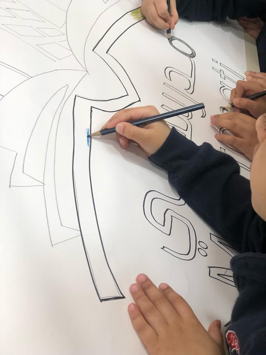مدارس الإخاء للبنات On Twitter طالبات الإخاء يشاركن في رسم و تلوين شعار مشروع مدرستي و يعبرن عن ماذا أضاف لهن المشروع Madrasatijed Privateedu12 Center1435 Https T Co W0dg7sn2hu