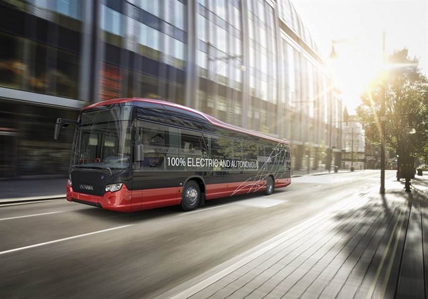 HumerHerbert's tweet photo. A Swedish car manufacturer and the largest public transport operator in the Nordic countries are partnering to launch an #autonomous bus trial just outside of Stockholm. #Future #Tech https://t.co/coTRilS0H9 https://t.co/uKNNB3uyQE