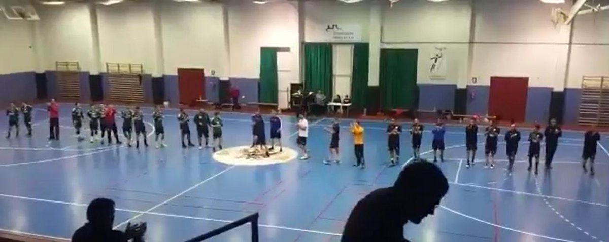 CLUB | La directiva del @BMCiud_Imperial desea felicitar al <a href="/BMCobisa/">Balonmano Cobisa</a> por su título matemático de campeón de liga de #SegundaEstatal

📸 Última visita de Cobisa a Santa Bárbara

#123Imperial💪