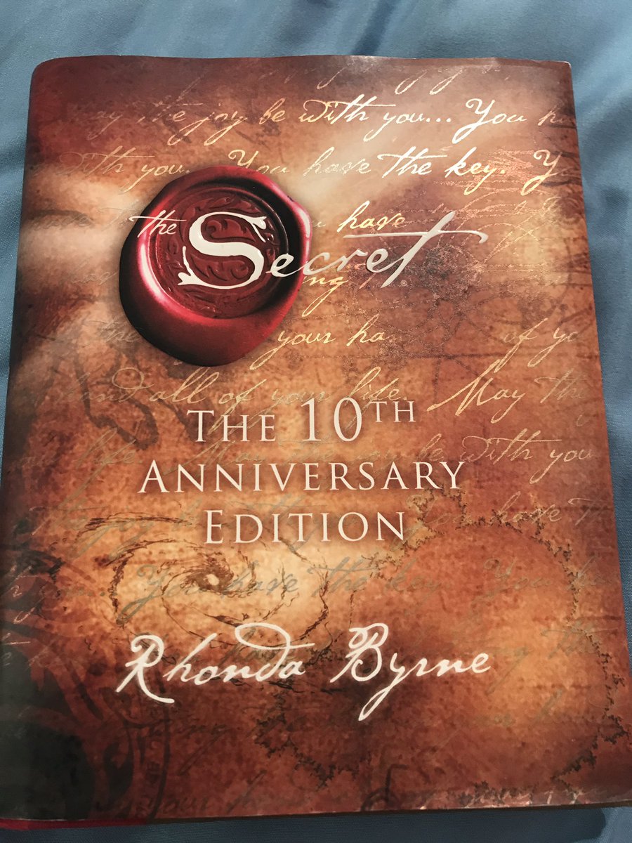 Kylee (@kyleelahners) on Twitter photo Day 2 of the 7 day book challenge goes to <a href="/acarda3/">Ally Carda ⚓</a> . Post covers of 7 books you love: no explanations, no reviews, just the cover. Each time you post a cover, you ask someone else to take the challenge. Thanks <a href="/CGano8/">Courtney Gano</a> for the challenge! Day 2 of the 7 day book challenge goes to <a href="/acarda3/">Ally Carda ⚓</a> . Post covers of 7 books you love: no explanations, no reviews, just the cover. Each time you post a cover, you ask someone else to take the challenge. Thanks <a href="/CGano8/">Courtney Gano</a> for the challenge!