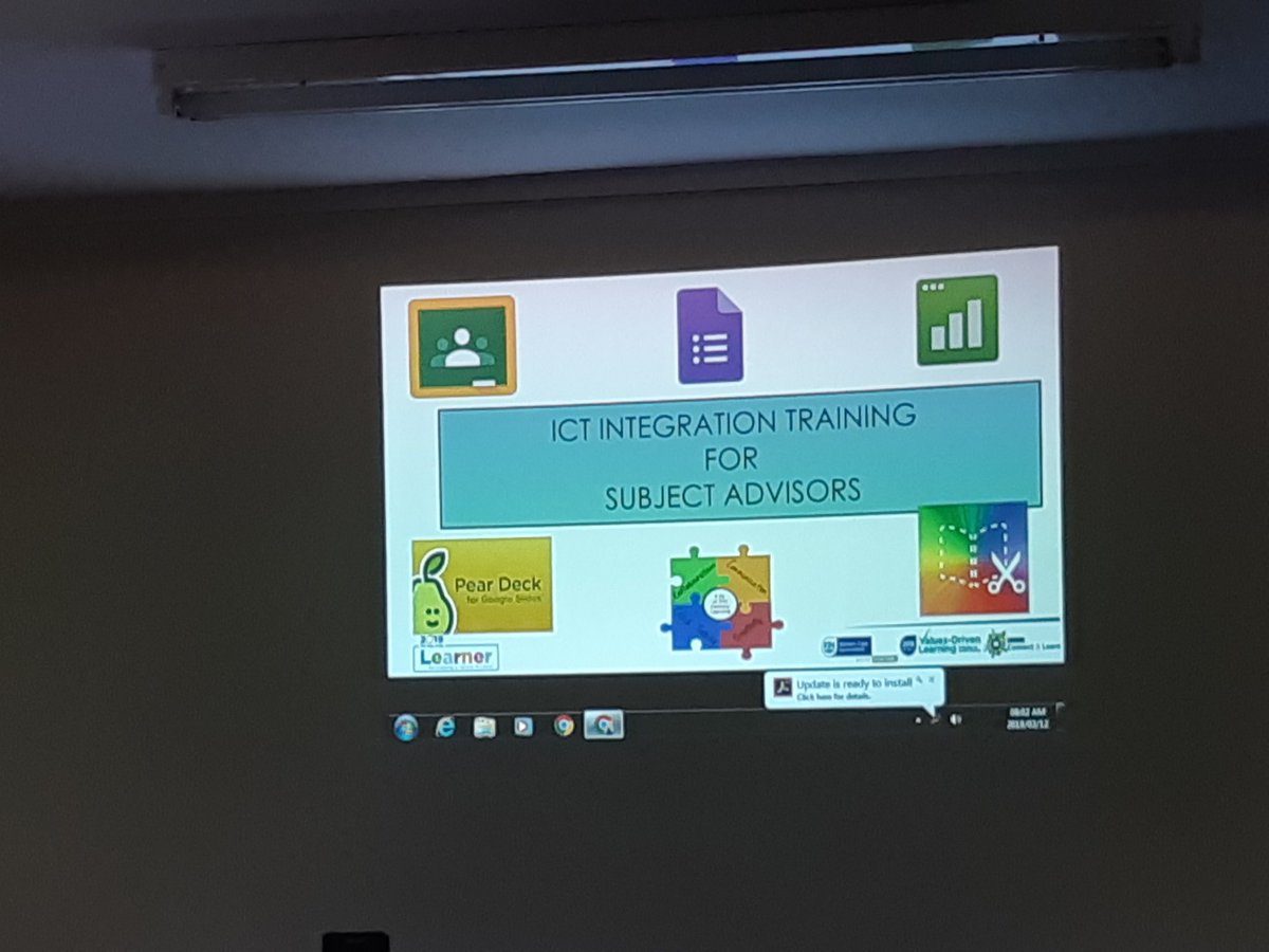 MarietteVorste3's tweet image. &quot;If we marry educational technology with quality, enriching content, that&apos;s  a circle of win&quot; CTLI ICT integration training for subject advisors happening #qualityteaching @ECKEDOffice @MMBeukes @WCED_CTLI @ChristoDavids2 @SammyBouwers @ezroux @WCED_HOD @BRANDHEINIE