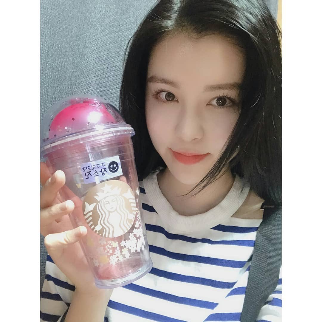 961121_SH's tweet photo. 귀여워요ㅠㅠ https://t.co/kdQrVC9vQD