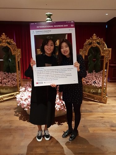cushwakeAsia's tweet photo. Our colleagues in Korea striking the #balanceforbetter pose last Friday for #IWD2019 #IWDCW #CWBalanceForBetter https://t.co/JuTipO0Iiu