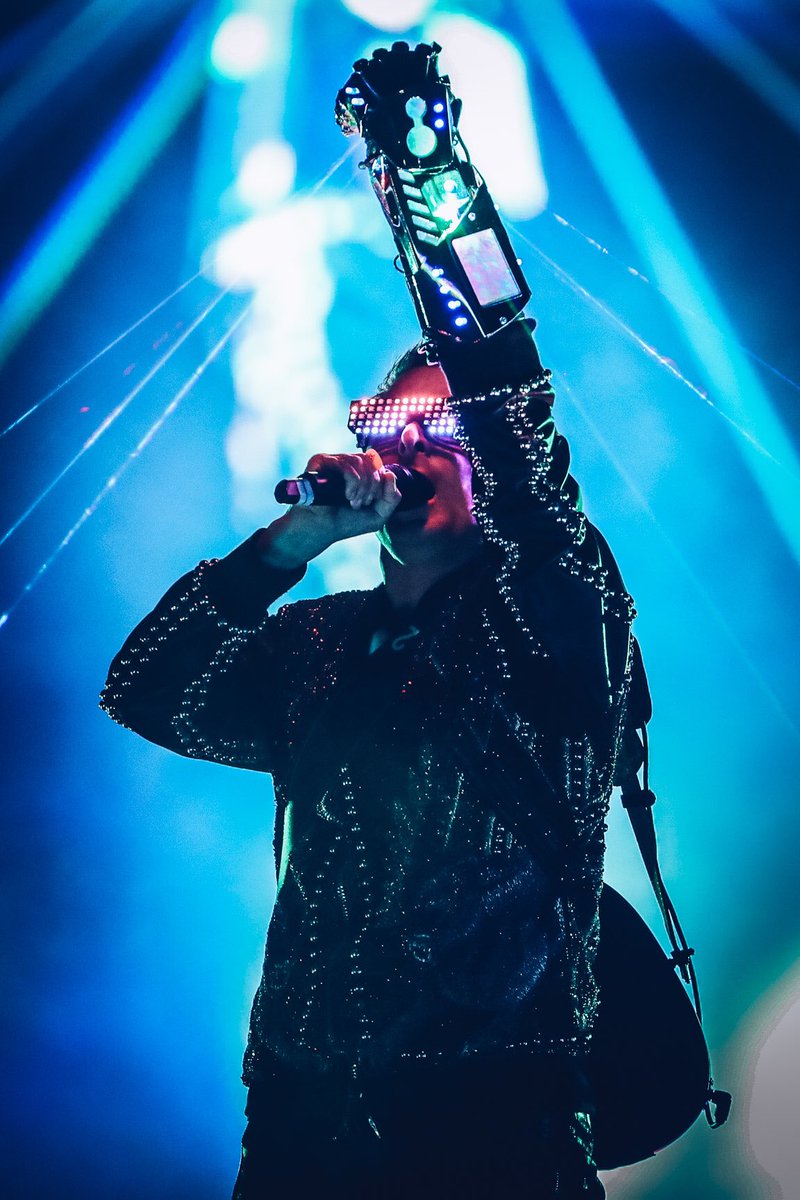 thekiaforum's tweet photo. .@museband bring the Simulation Theory World Tour to the Forum. ⚡️ #MuseForum
(📸: @RichFury / Forum Photos) https://t.co/MM7aX7qmvV