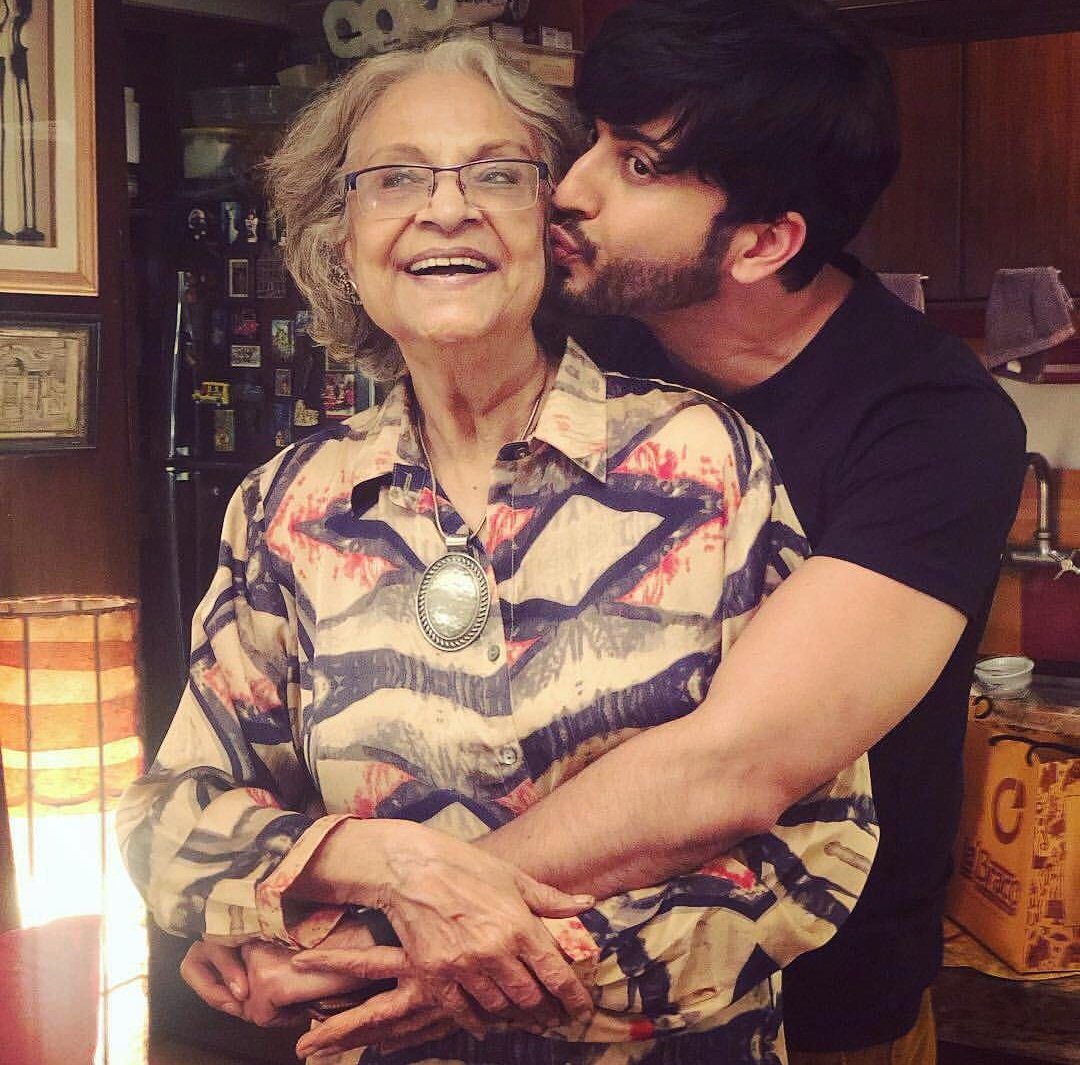 DelhiTimesTweet's tweet photo. .@DheerajDhoopar wishes his grandmother on her birthday with this lovely picture https://t.co/o8ldRiTtbf