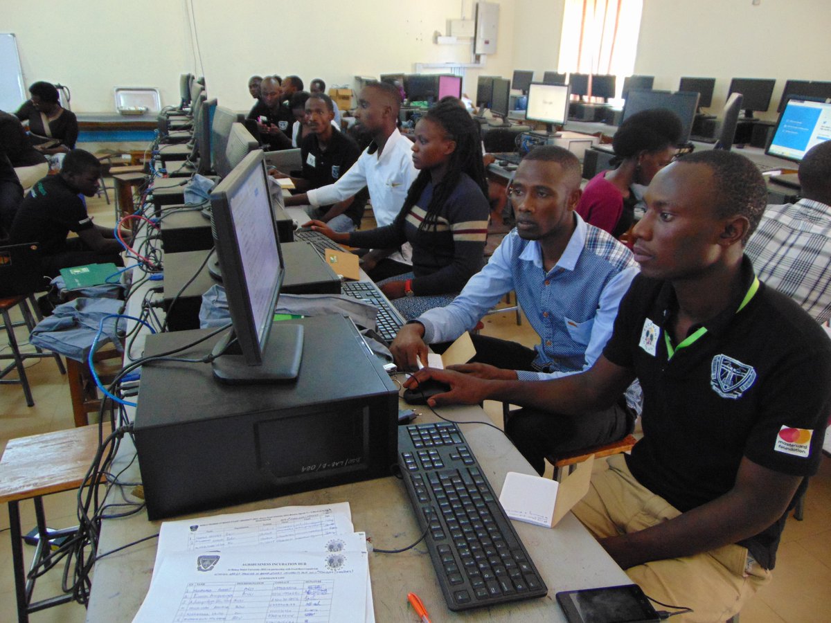 kasomaPaul1's tweet photo. Just in, Web2.0 trainning @bsu_incubator, thanks @CTAflash for the support. @web2fordev @Web2ICM @NetSquared @Net2uganda @youthsintechug
@Mastercard @ruforumsec #BSUniversity #web2icm #web2Training #web2Community #bsu_incubator #bsu_incubator @rob_kib @godanSec @kal_stephen https://t.co/QMAHFzRj2J