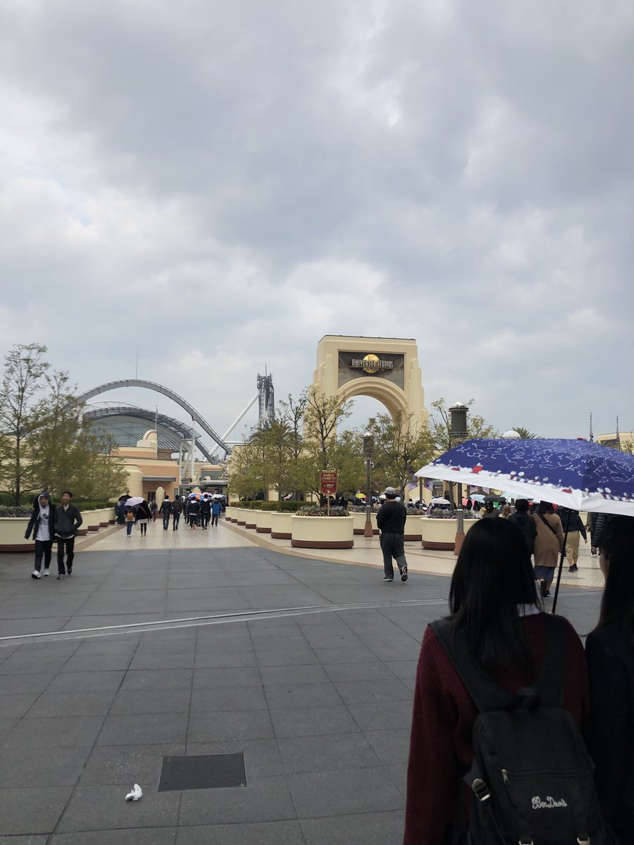 ayanatakase's tweet photo. 今日はusjに、行ってまいりました😊
途中可愛い鳥を発見したのでついつい撮ってしまった😍😍 https://t.co/dS9qKm5u0D