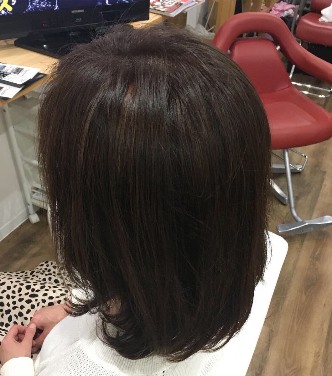 セピアブラウン