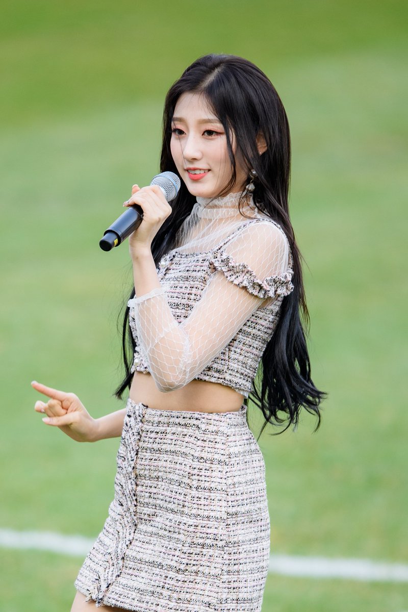 gallrof-Lovelyz tweet media
