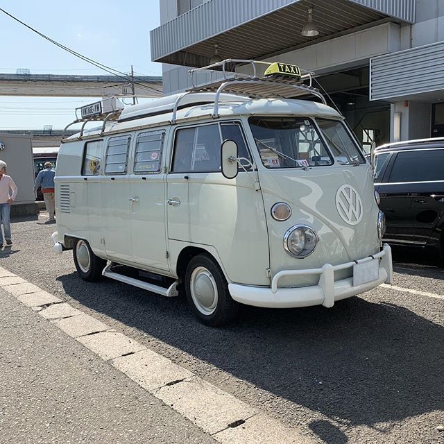 yamjun's tweet photo. Wow‼️😲 #vw #volkswagen #vwtype2 #type2 #vwt1 #t1vw #vwbus #vwearlybus #earlybus #maniacscojp #maniacsstadium https://t.co/VzuifJqgOY https://t.co/6wWwaW0UkF