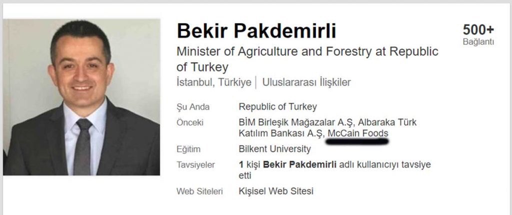 Patates üretiminin yasaklanması ve ithalattaki verginin sıfıra indirilmesi kararından sonra Türkiye’nin patatesi ithal edeceği şirket Kanadalı dondurulmuş patates devi McCain oldu. Şirketin Ortadoğu danışmanının ise Tarım Bakanı Bekir Pakdemirli olması tepki topladı
#PatatesSoğan