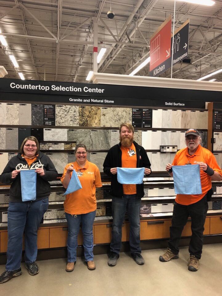 cokeski's tweet photo. #TrustOneTeam Fantastic Team building activity this morning for our MET teams in 742, 137, and 770! @deborah_rambo @Bob15742780 @GunbarrelHD742 @Megan_Watson55 https://t.co/BXLSi0sfjZ