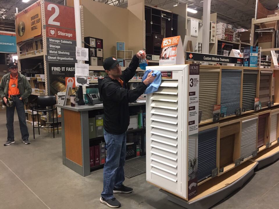 cokeski's tweet photo. #TrustOneTeam Fantastic Team building activity this morning for our MET teams in 742, 137, and 770! @deborah_rambo @Bob15742780 @GunbarrelHD742 @Megan_Watson55 https://t.co/BXLSi0sfjZ