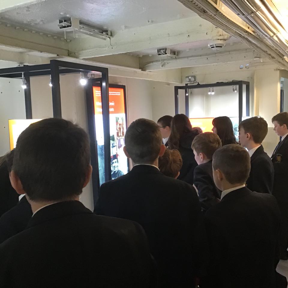 bangorSESP's tweet photo. A huge thank you to all the staff at @HMSCaroline for a fun filled day of activities. Pupils enjoyed exploring the historic spaces on board and learning about the men that served on HMS Caroline and at the Battle of Jutland during WW1. #sharededucation  #nischools https://t.co/SMElXUuywS
