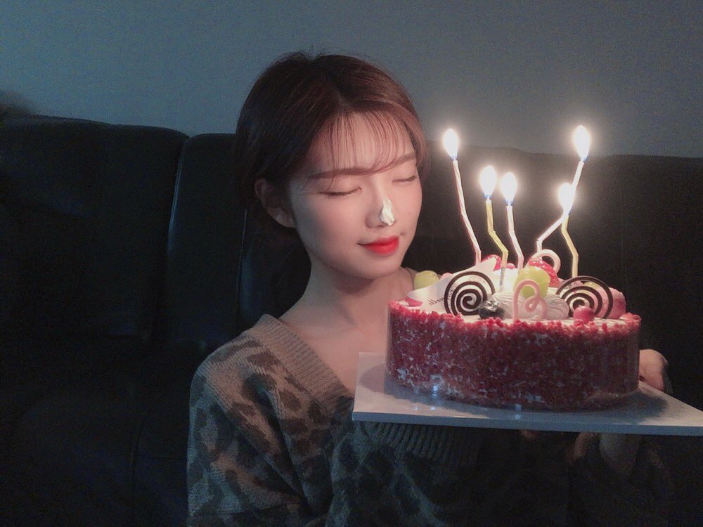 pbyerim's tweet photo. 190310 | #YERIM

—Yerim’s birthday. https://t.co/3ytGGlmIAp