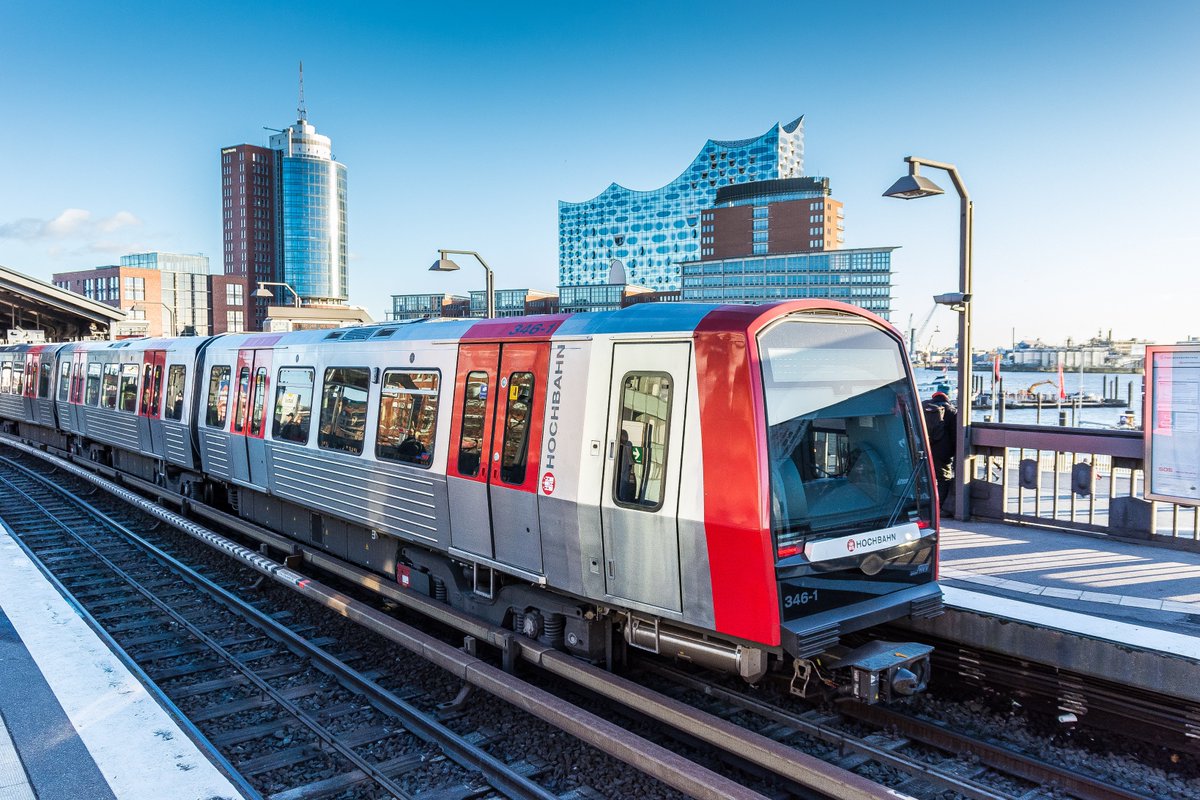 NinaHamburgCVB's tweet photo. Mehr U-Bahn für mehr #Hamburger: https://t.co/41y2Qe8BYK https://t.co/tqsO75bZmK