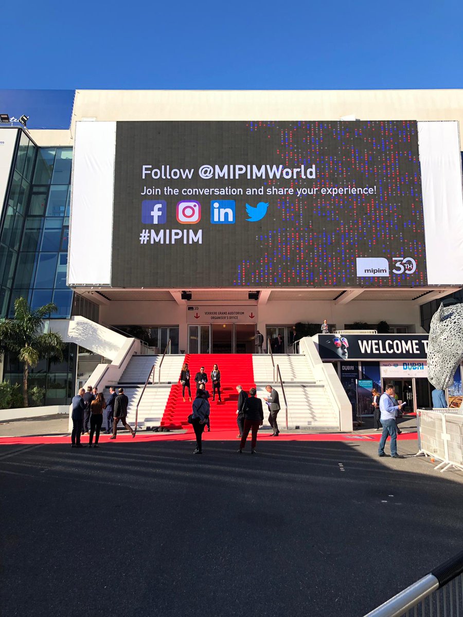AllportTheo's tweet photo. @REalyse_UK have arrived!! Looking forward to talking all things proptech and big data with those we have meetings with. Few slots still left in the diary, If you are around the area please get in touch with myself.
#MIPIM2019 #MIPIMWorld #proptech #REalyse #bigdata #RealEstate https://t.co/0ZhCNaegrl