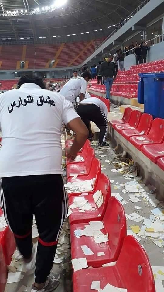 Yalla_EN's tweet photo. Al-Zawra’a SC fans clean up the #Karbala International Stadium at the end of the match between the Iraqi Al-Zawra’a and UAE’s Al-Wasl in the #AFC Champions League. #UnexpectedIraq #IraqStrong https://t.co/E6TQNGbZvm
