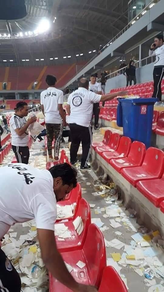 Yalla_EN's tweet photo. Al-Zawra’a SC fans clean up the #Karbala International Stadium at the end of the match between the Iraqi Al-Zawra’a and UAE’s Al-Wasl in the #AFC Champions League. #UnexpectedIraq #IraqStrong https://t.co/E6TQNGbZvm