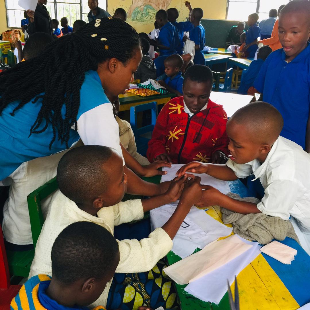 guidesrwanda's tweet photo. day 3 of #ABCweek took place in Nyanza district. We got 281 girls from three different schools (Mukingo, Busasamana and Rwabicuma). These girls also had a session on how to make reusable sanitary pads. #FreeBeingMe https://t.co/3zZ0IPRoha