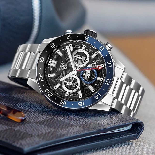Luxeaumasculin's tweet photo. #tagheuer #CarreraSkeletonDial @tagheuer #luxeaumasculin #TagHeuerwatches #automatictimepiece
#luxurywatches #watches #tagwatches #ethoswatches #luxurytimepiece #watchlovers # #watchesofinstagram #watchoftheday #watch #luxury #timepiece #watchnerd #watchaddict #wristwatch… https://t.co/fj6G4T8G8I