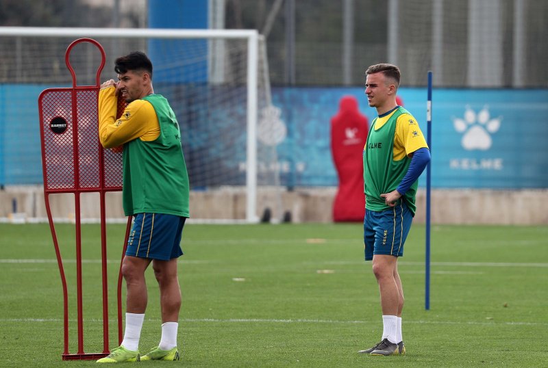 Los jugadores, en la sesión de este martes (Foto: RCDE).