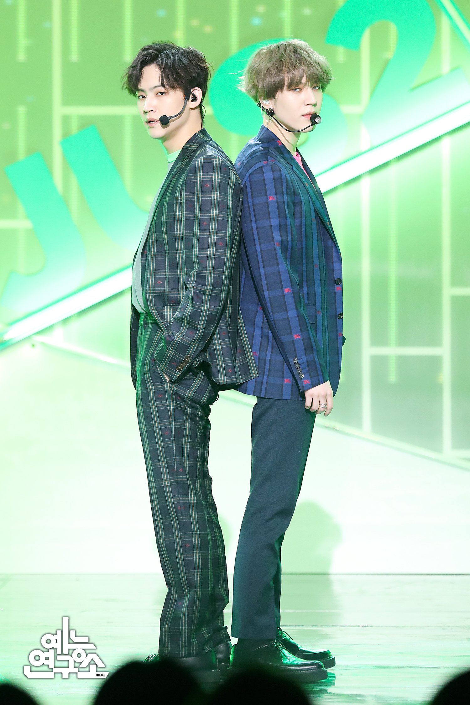 D1cjbWwUcAA8BZb.jpg:orig