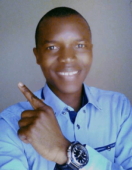 povonewstv's tweet photo. Zimbabweans invited to join the Varakashi social media team by Kudzai Mutisi, Zanu PF activist https://t.co/9Wzqz7KHMC
Are you consistent, can you reason & use language effectively? Then you might just be a candidate for #Varakashi
#Zimbabwe #ZanuPF #KudzaiMutisi #Mutisi https://t.co/biEqffGEZ1