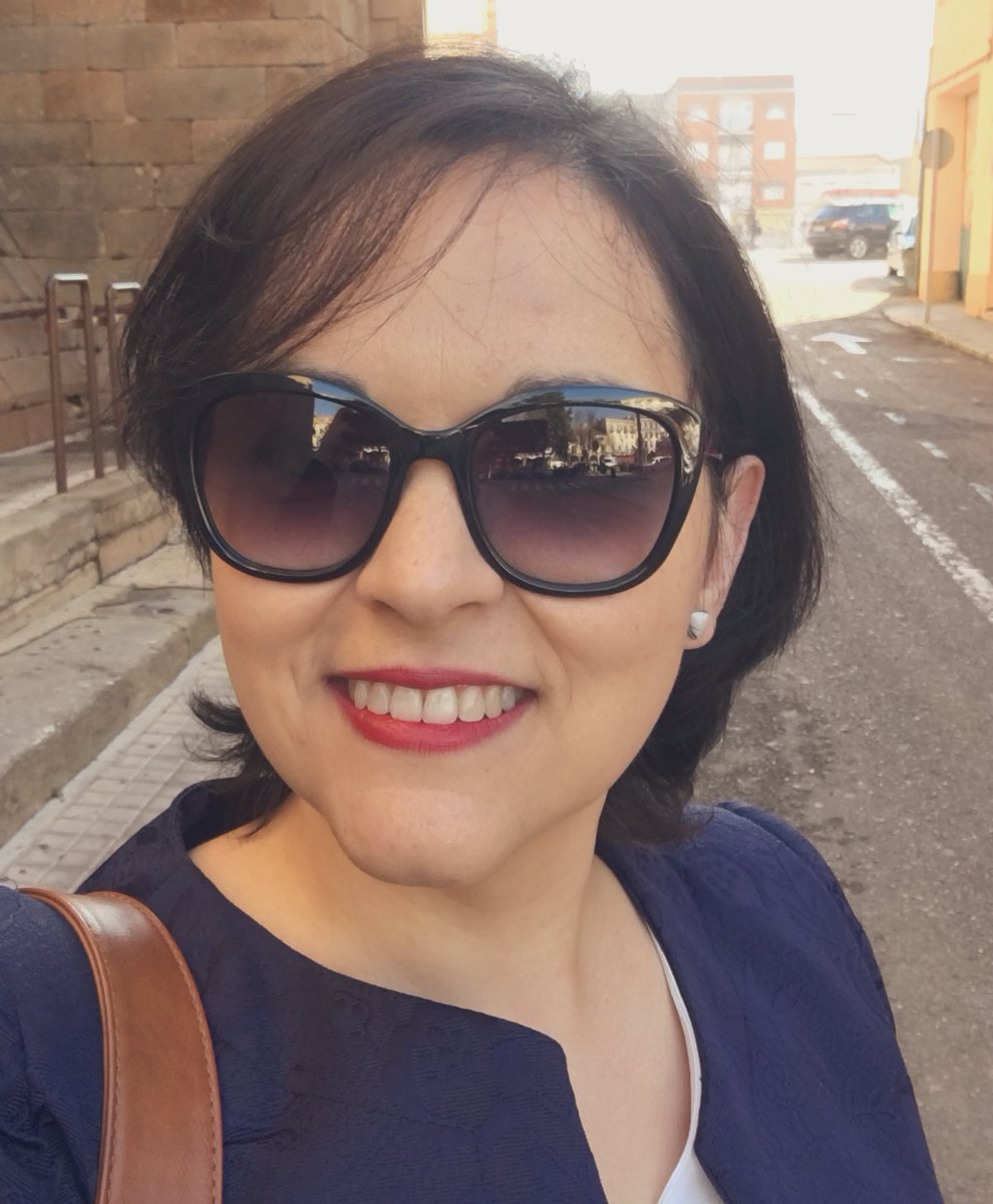 MariloValsera's tweet image. Vámonos de rueda de prensa #conacentoespañol #DonBenito