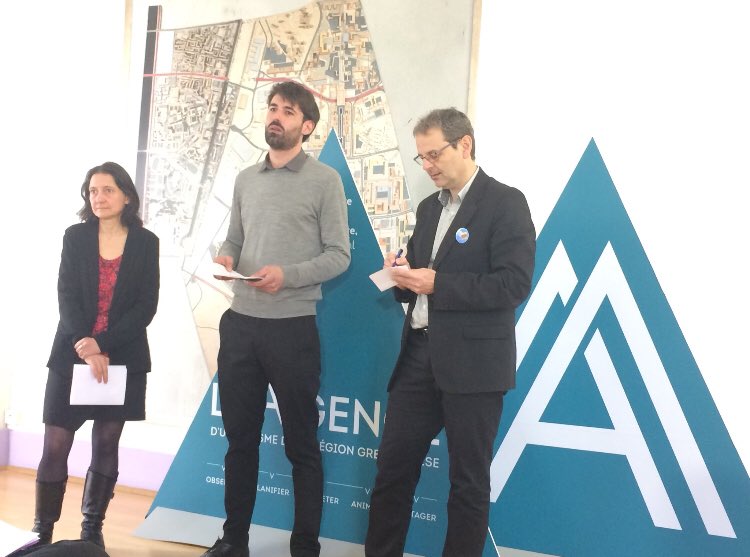 CDaclin_Bodet's tweet photo. #GrenobleTransitions:  Fabrice Gory, participe à la Conférence « transition énergétique : comment la réussir sur notre territoire ? ». Le futur poste électrique de @RTE_aura dans l’Oisans est un projet fondamental pour le raccordement des #EnR. https://t.co/v1DLjDyroV