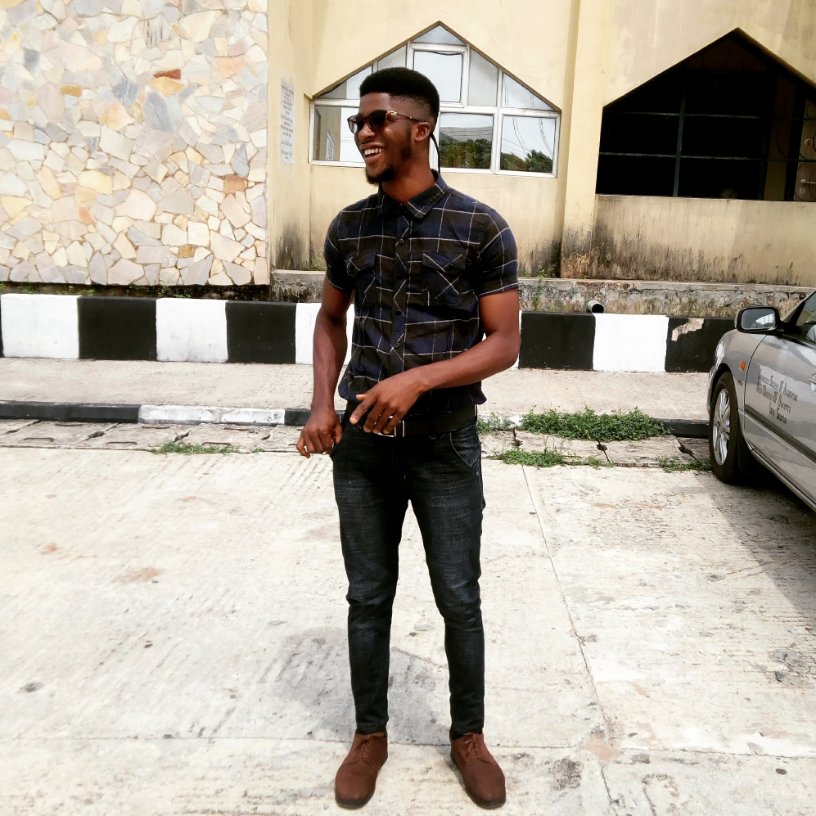 DaveedPro's tweet photo. It's my birthday
I'm alive and beautiful
With grateful heart and less words...
I say thank you to my Heavenly Father...
Happy birthday to daveed🤣
#marchborn
#Mac_D https://t.co/RSU6QhbjNi