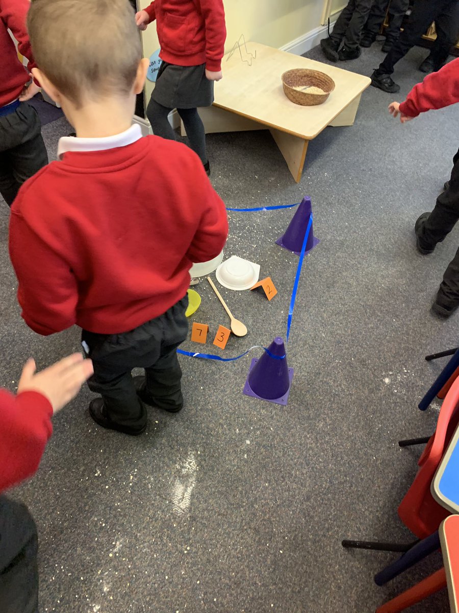 j_shelf's tweet photo. Great excitement in Early Years this morning. Someone has been in the classroom overnight making porridge! Evidence suggests itโs Goldilocks. The children will investigate. #excited #Predictionskills #naughtyGoldilocks https://t.co/nFx5kVJHlq