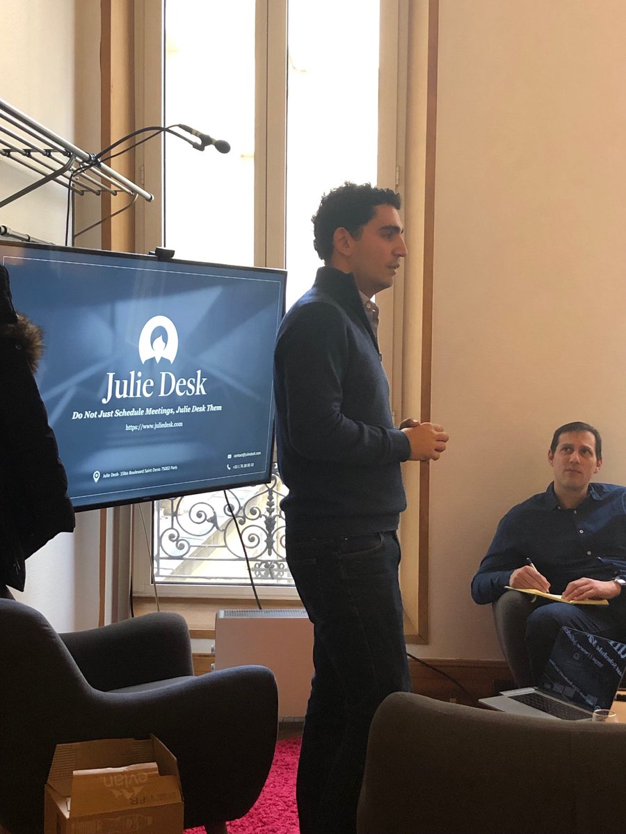 Nice talk with ⁦<a href="/julienhobeika/">julien hobeika</a>⁩ CEO ⁦<a href="/juliedesk/">Julie Desk</a>⁩ : improving schedule meetings with IA &amp; helping sales force to improve their productivity. Tks Julien ! Host today by ⁦<a href="/AlloMedia/">uh!ive</a>⁩ 🙏 #insead #cedep