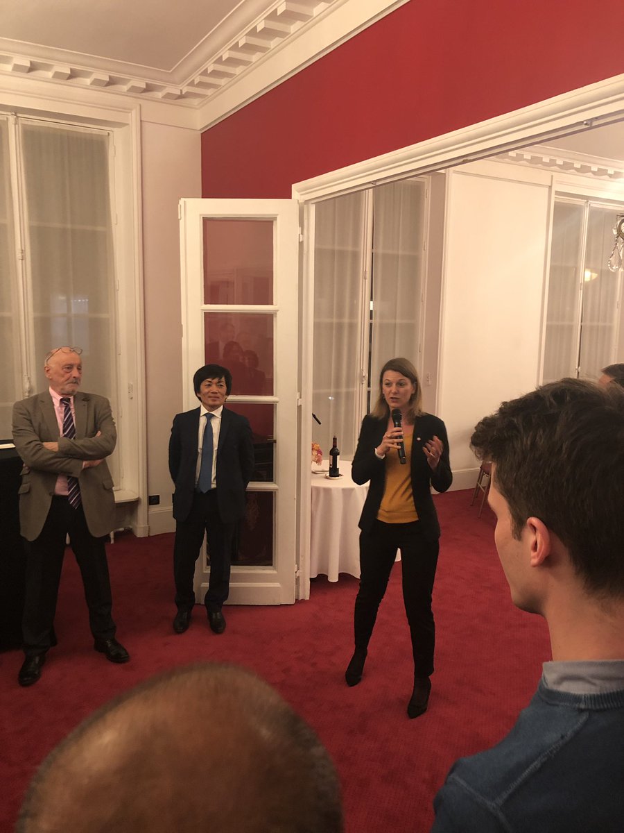 2/3
Je représentais l’<a href="/EMNormandie/">EM Normandie Business School</a>, <a href="/EM_Cordees/">Cordées EMNormandie</a> et <a href="/edresup/">Edresup_LH</a> en qualité de délégué <a href="/Les_EE/">Les Entretiens de l'Excellence</a> de <a href="/LH_LeHavre/">Le Havre</a>, fonction partagée avec l’excellent Etienne Lejeune d’<a href="/avocatlehavre/">altajuris-lehavre.com</a>. Nous préparons activement la 1ère étape havraise des <a href="/Les_EE/">Les Entretiens de l'Excellence</a> le samedi 30 mars sur le campus du #Havre