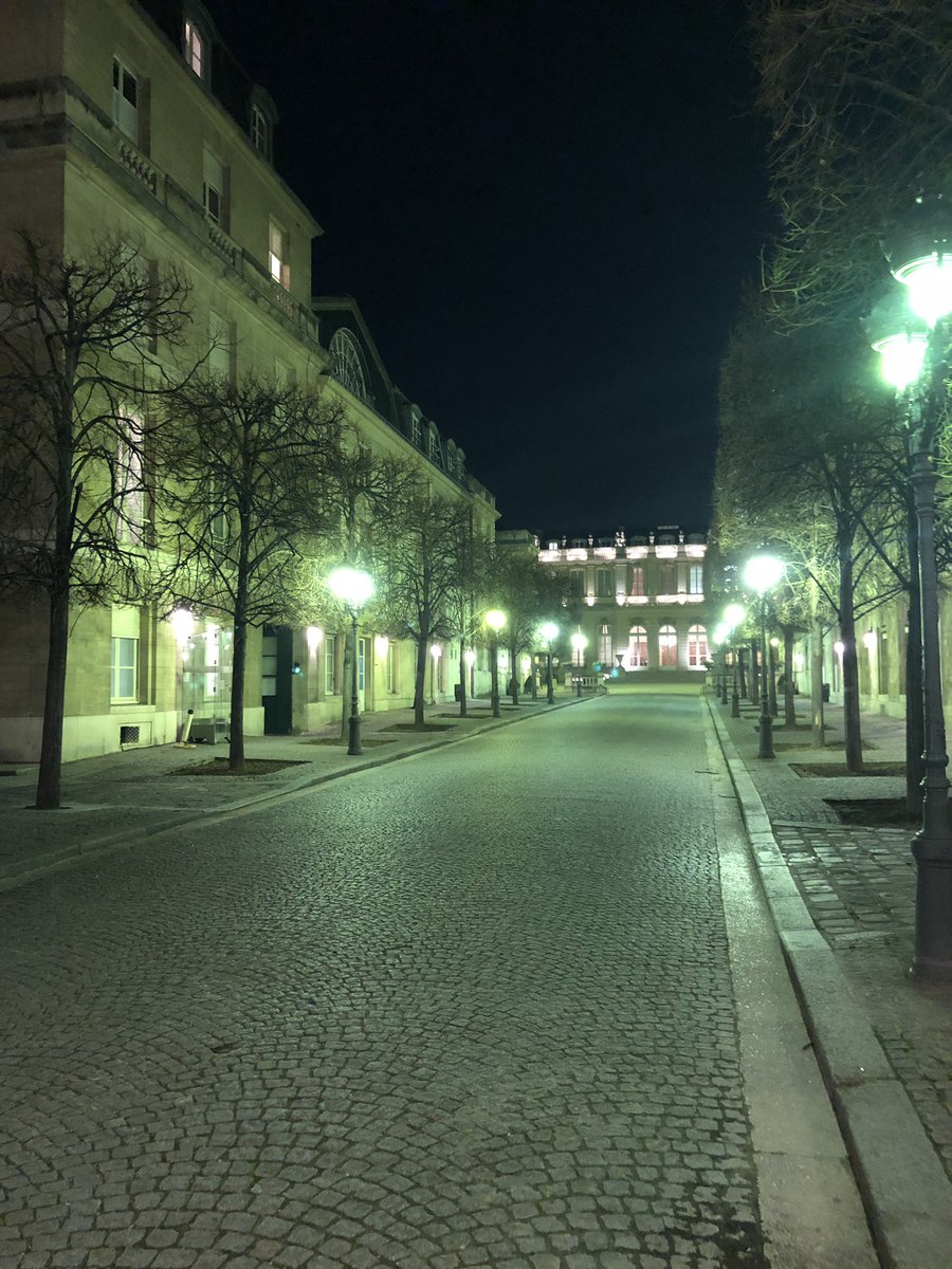 JSoreauEMNorman's tweet photo. 3/3
J’ai pu à cette occasion rappeler la complémentarité de l’action de @Les_EE avec les dispositifs des #CordeesDeLaReussite, notamment @EM_Cordees et @edresup. Ensemble, nous participons à casser le plafond de verre et l’#autocensure d’une partie de la jeunesse. https://t.co/boclUptncB
