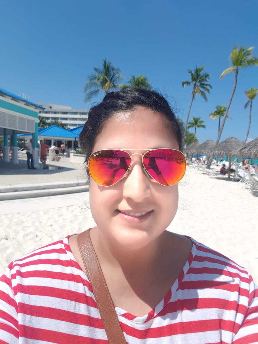 MagnitudeBio's tweet photo. People loved our data at the @Fusion_Conf Interventions in Aging conference in the Bahamas - and the weather wasn't bad either #Aging3 https://t.co/0vta31mqCz