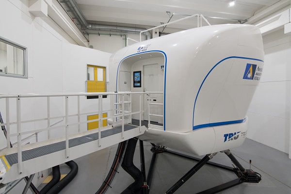 MTSC14's tweet photo. .@TRUsimulation Unveils #CL415 #Waterbomber #Simulator. TRU has addressed and resolved a thorny issue, effectively, to the customer’s satisfaction and with some ingenuity https://t.co/HzlOXzayla https://t.co/L7Hb1ToSSK