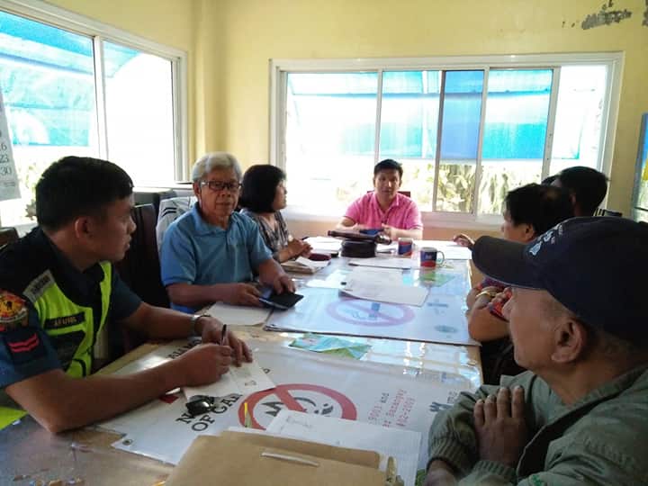 PNPBaguioStn4's tweet photo. PO2 Orlen Afuyog attended the BADAC Meeting at Loakan Proper barangay hall.
#PNPPATROLPLAN2030
#DrugClearingOperation
#PSUDsMonitrongAndRehabilitation
@ProcorRpcrd @rwinp88 @BaguiosFinest https://t.co/ZbMZtBcKu4