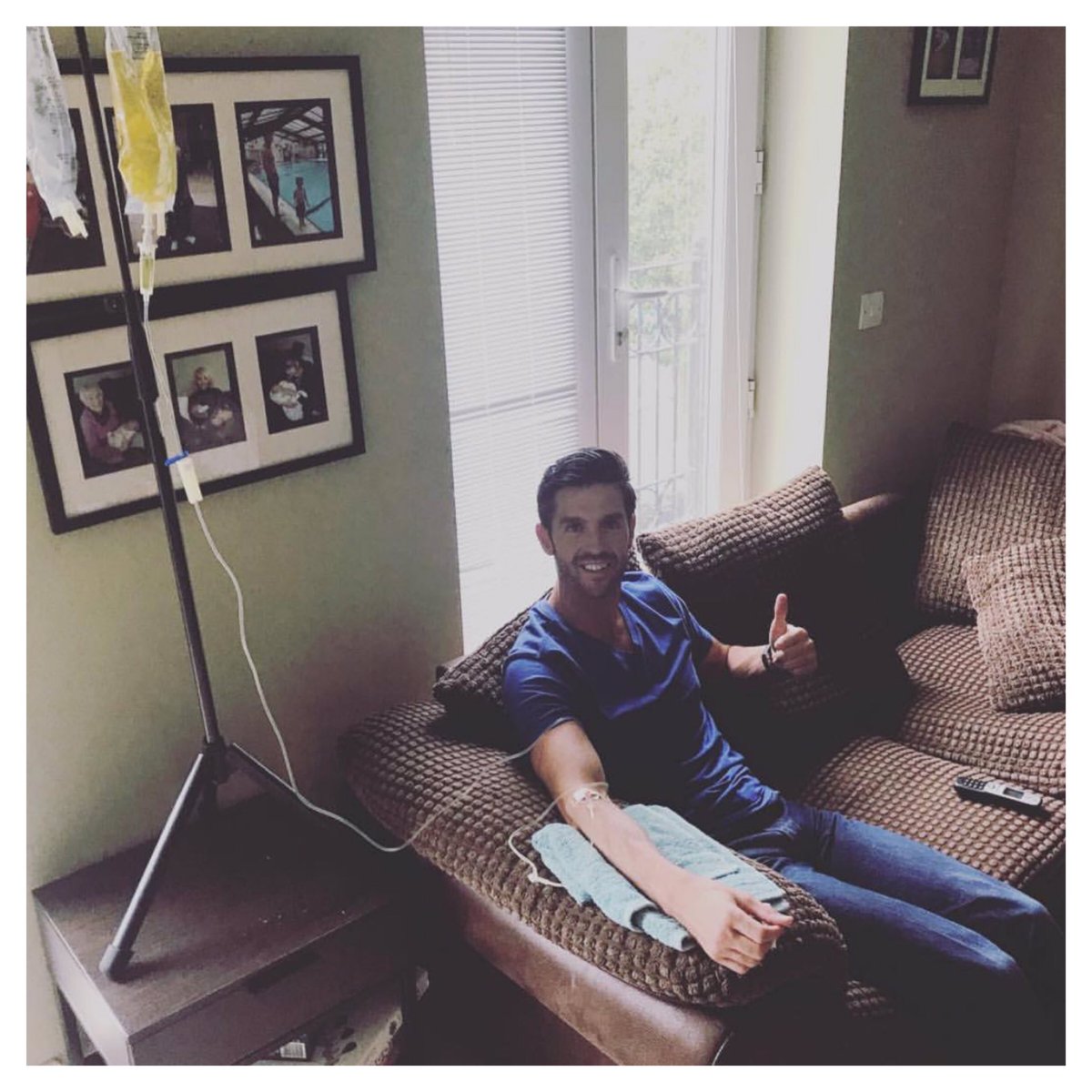 BespokeMedispa's tweet photo. With our mobile service we can administer an IV Vitamin Infusion to your home. Our Goldrush IV Vitamin Infusion is one of our most popular and superior, master drips fcombining high doses of vitamins, minerals, amino acids and glutathione ☀️☀️ #goldrush #ivvitamininfusion https://t.co/8BAOcLpCpU