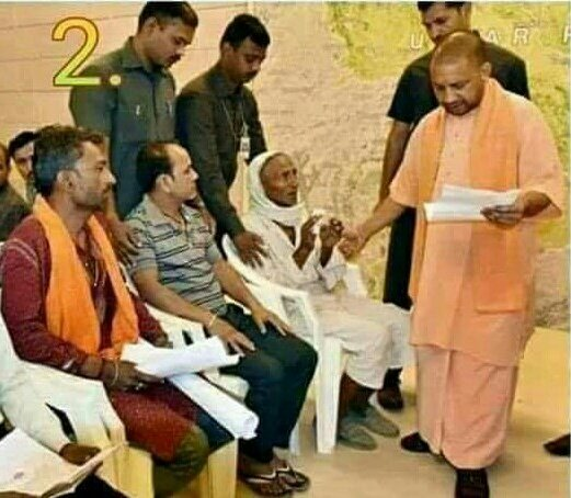 Sumit43969472's tweet photo. आपको इन दोनों में जनता से मिलने

का कौन सा तरीका पसंद आया 🚩 🙏
@narendramodi @myogiadityanath https://t.co/8QSZBIAy8b