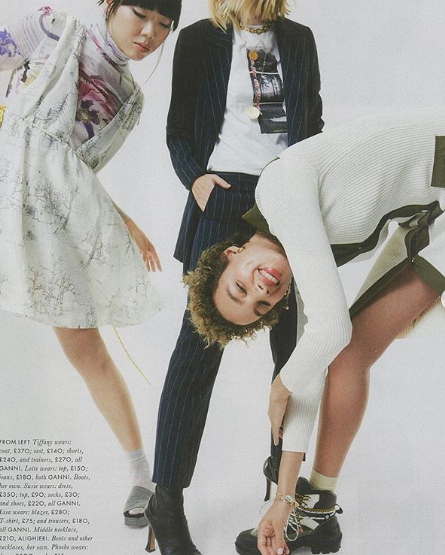 SelectModelMgmt's tweet photo. Gorgeous @phoebethegorgon in the latest issue of @elleuk suited and booted in @ganni shot by @rosaline_s and styled by @whatmollysees ❤️👑 #SelectTalent #PhoebeCollingsJames #elleuk https://t.co/GSwrBNomaT