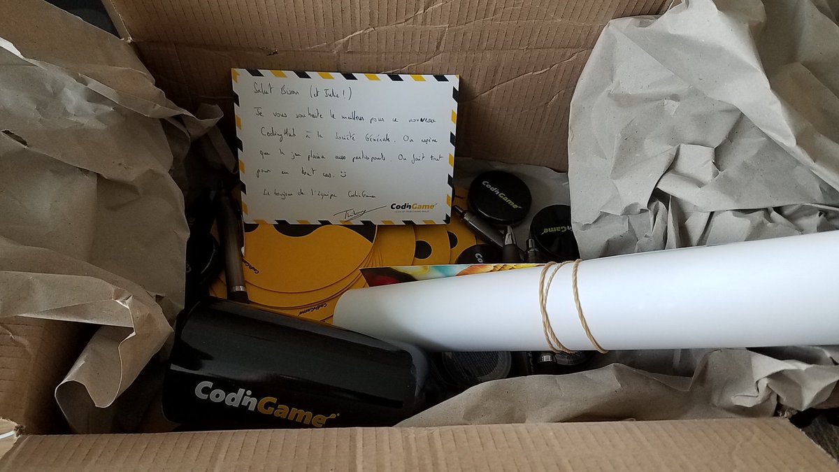 Bisou93's tweet image. Goodies bien reçus pour le #CodingHub de vendredi soir sur #LesDunes
#CodeALaMode @SG_InsideIT
Merci @CodinGame