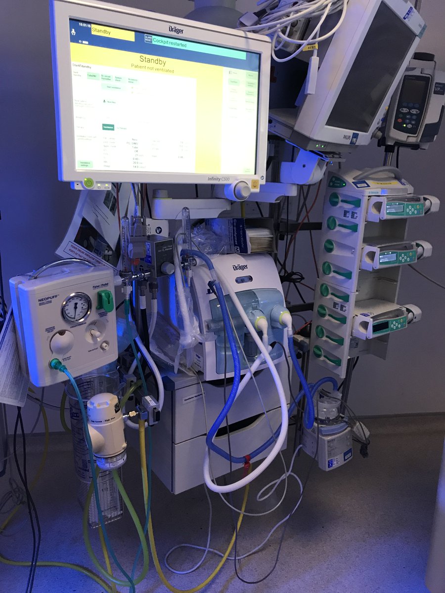 WeHCScientists's tweet photo. On our way to team handover and a nurse from NICU rings "I've changed my circuit and I'm having issues with my neoflow sensor, but I'm bagging the patient I really need a hand." All fixed! No problem for the Critical Care Scientists! #HCSWeek19 #BritishScienceWeek https://t.co/aQ6BVbxW4J