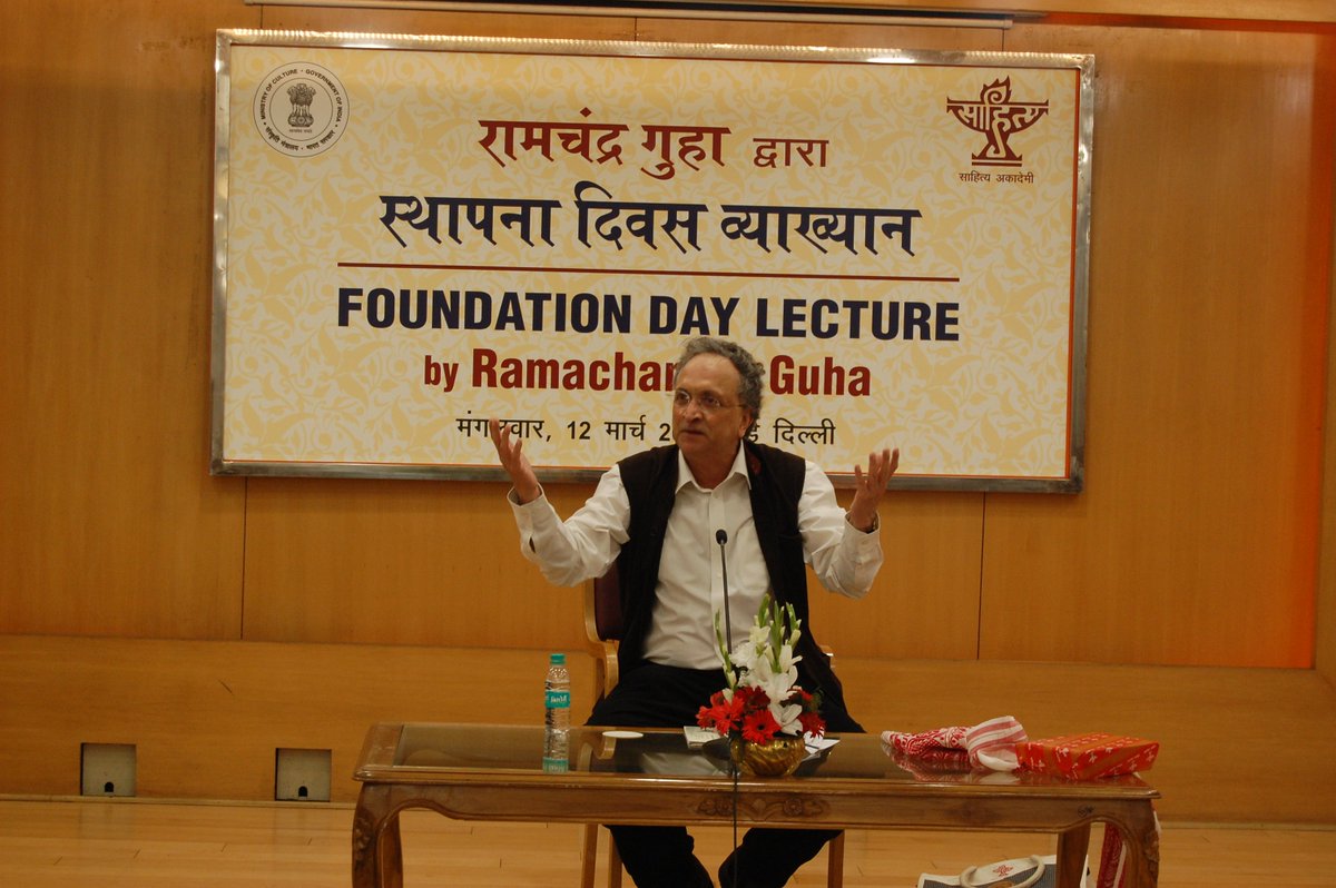 sahityaakademi's tweet photo. Prof. Ramachandra Guha, eminent scholar &amp; Historian delivered the Foundation Lecture on Mahatma Gandhi as a Communicator at Sahitya Akademi, New Delhi on 12 March, 2019. 

@MinOfCultureGoI , @dr_maheshsharma , @ksraosahitya https://t.co/rYNqEfrXwW