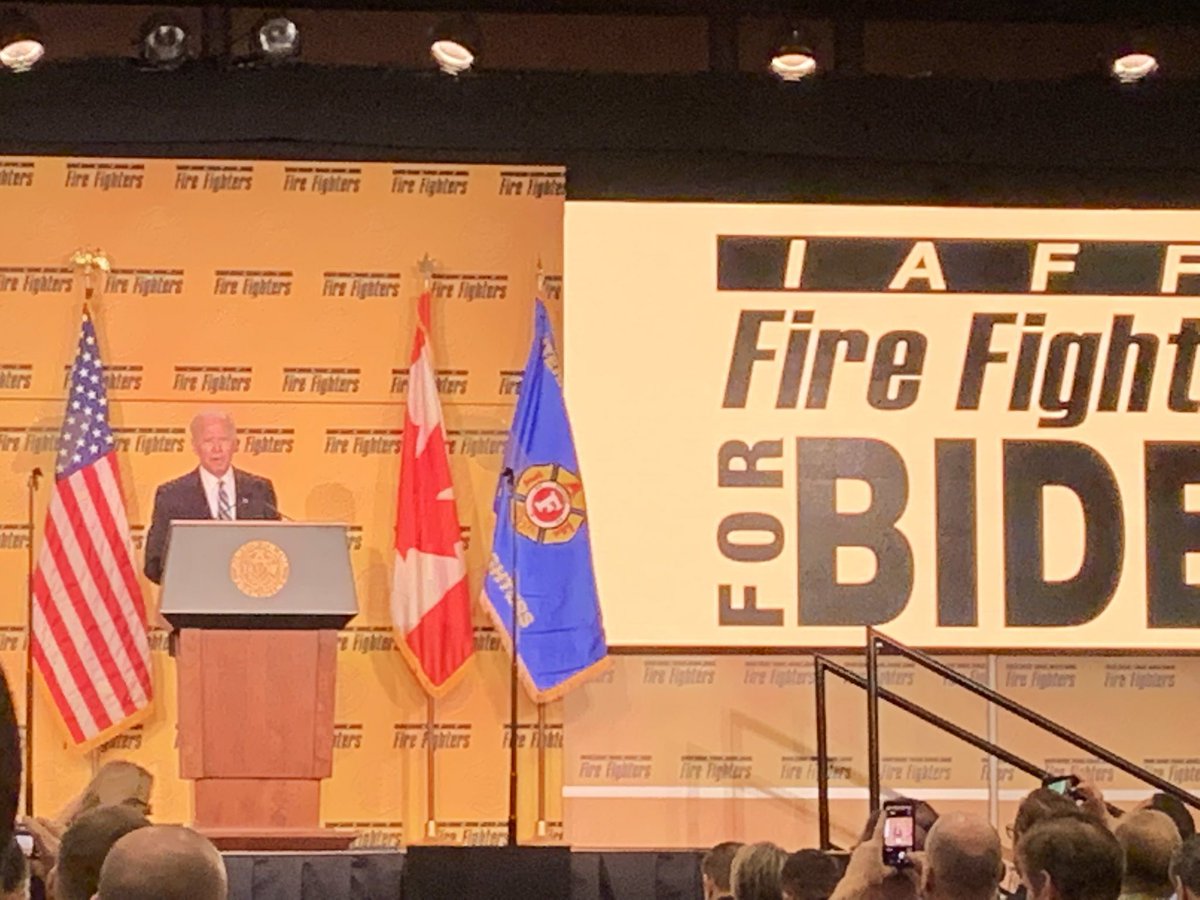 WorcesterFD1009's tweet image. Tons of energy in the room today for Fmr V.President @JoeBiden. Joe has been a Union ally his entire career. Great Speech Joe! #IAFFlegCon #RunJoeRun